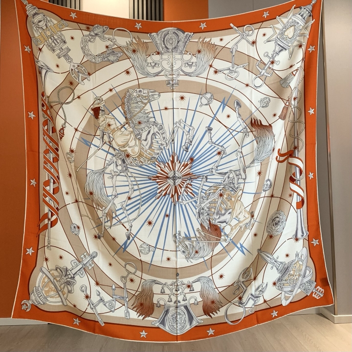 Luxury Bags And Accessories - แบรนด์หรูผ้าพันคอผ้าคลุมไหล่ผ้าไหมขนาดใหญ่ Handrolled Bandanas กระเป๋าอุปกรณ์เสริมคอเข็มขัดผ้าพันคอผม Foulard Femme
