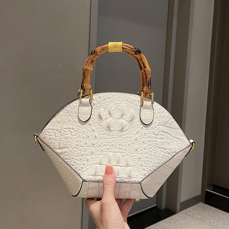 Luxury Bags For Sale - กระเป๋าถือแฟชั่นหนังวัวจระเข้ดีไซน์หรูสำหรับผู้หญิงกระเป๋าสะพายไหล่กระเป๋าคาดลำตัวทำจากไม้ไผ่