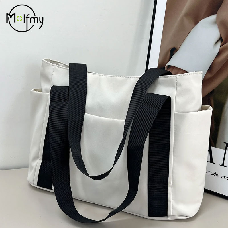 กระเป๋าหรูหรานักออกแบบไนลอนสะพ - Luxury Bags Reseller บทวิจารณ์และราคา