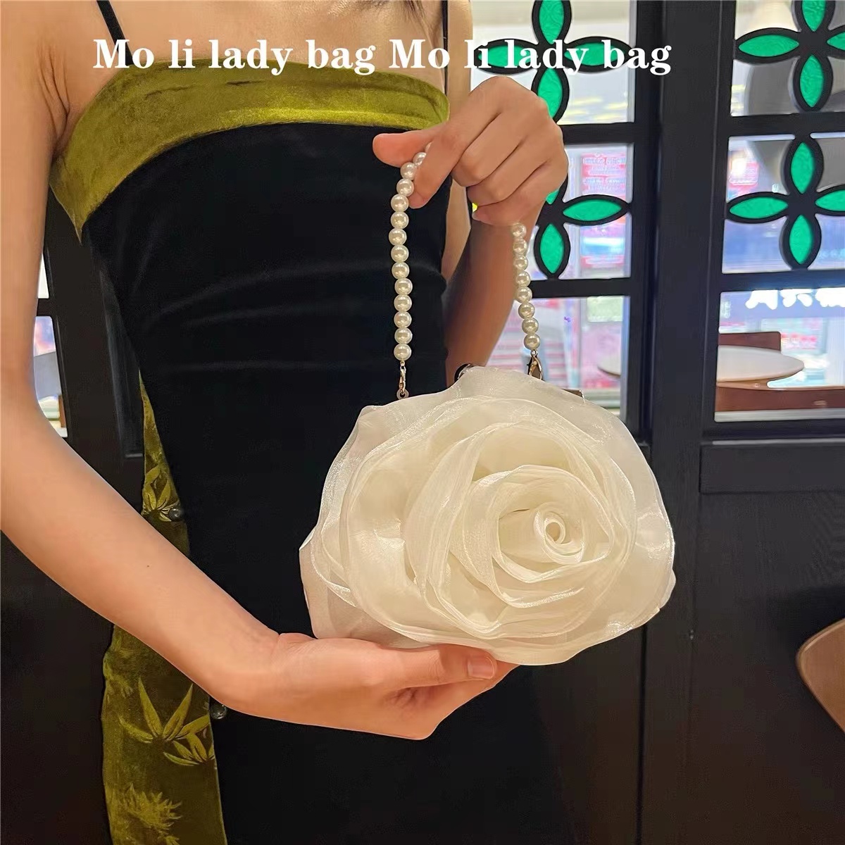 กระเป๋าถือซาตินลายดอกไม้ดีไซน์ - Luxury Bags On Sale บทวิจารณ์และราคา