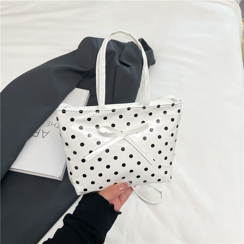 กระเป๋าถือผู้หญิงแบบใหม่ สไตล์ - Luxury Bags For Women Brands บทวิจารณ์และราคา