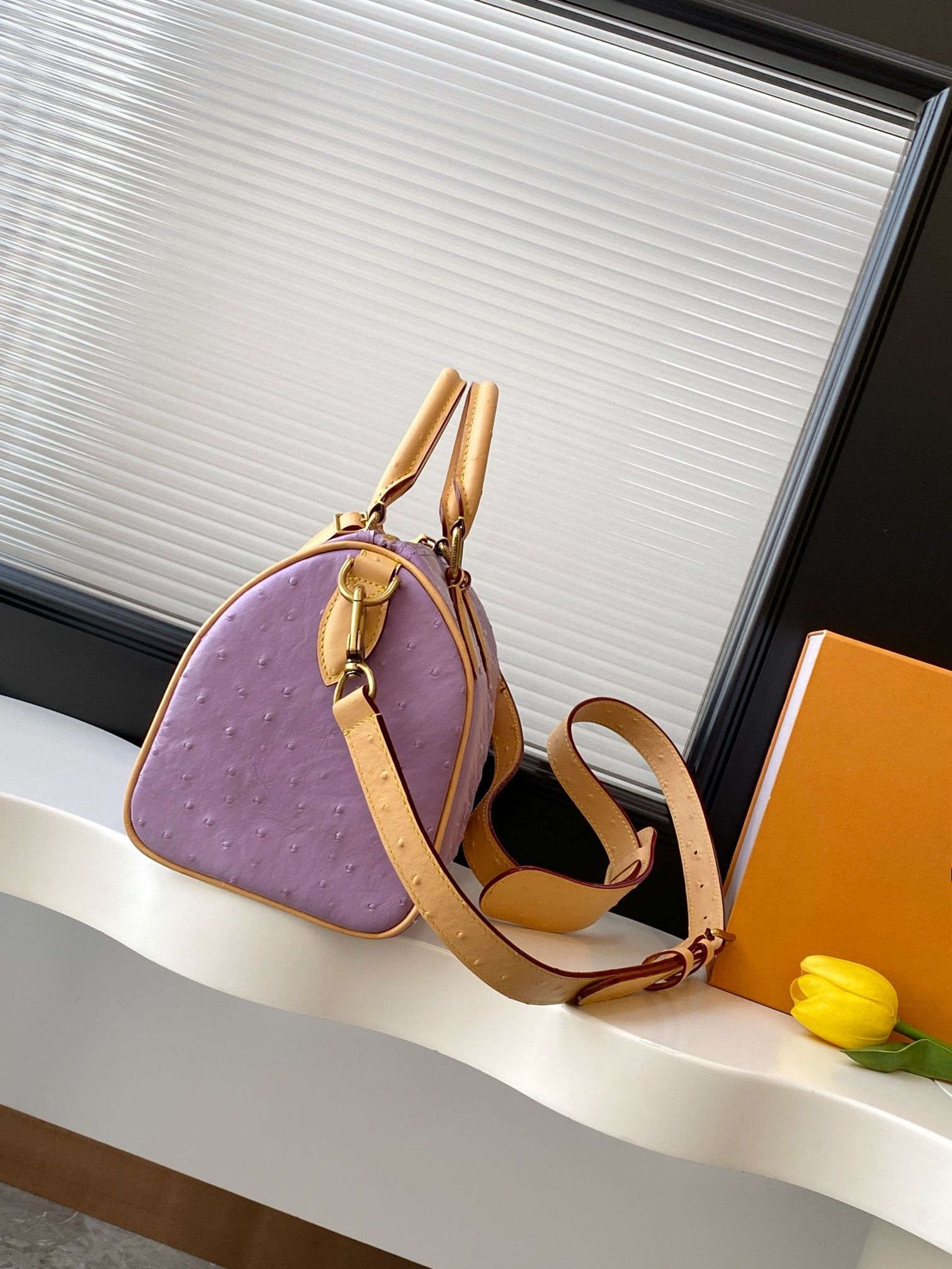 กระเป๋าผู้หญิงอเนกประสงค์แบบเร - Structured Handbag Top Handle บทวิจารณ์และราคา